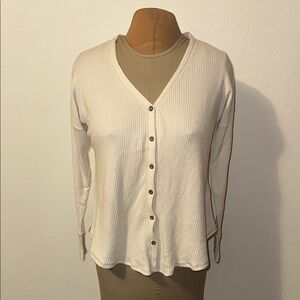 Abercrombie and Fitch Soft A&F Cozy Women’s Button-Up Sweater